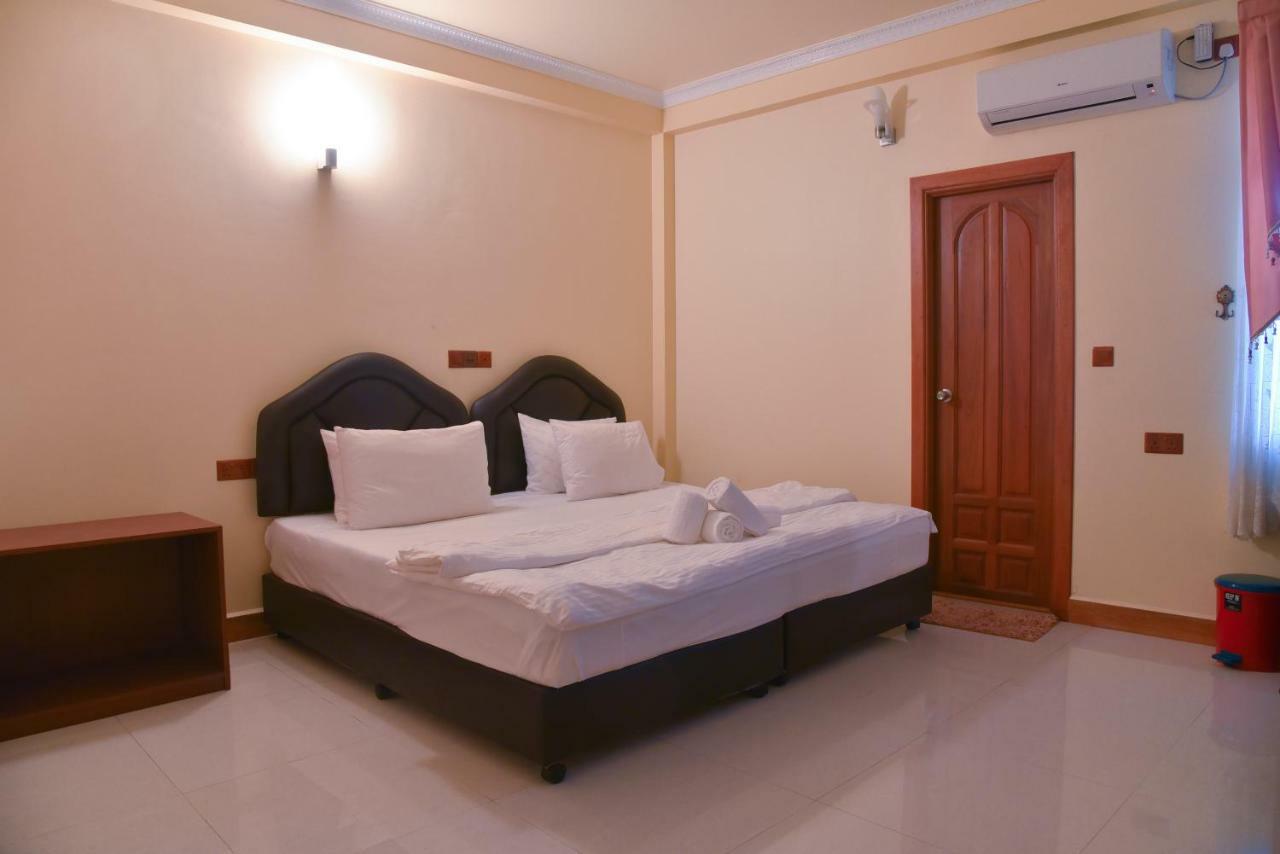 Nalaveshi Inn Huraa Exterior foto